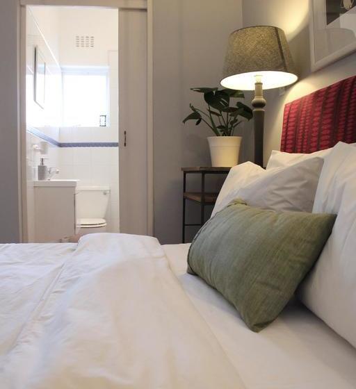 Bed and Breakfast The Drawing Rooms On 2nd 17