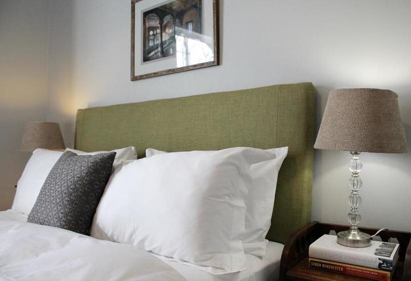 Bed and Breakfast The Drawing Rooms On 2nd 9