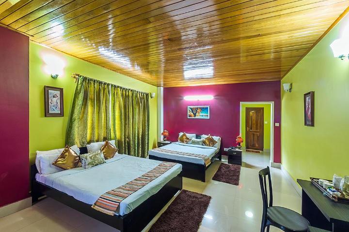 The Maplewood Resort 5