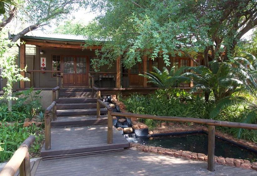 Tuskers Bush Lodge B&b 11