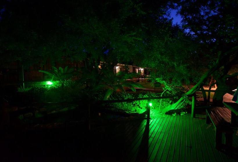 Tuskers Bush Lodge B&b 15