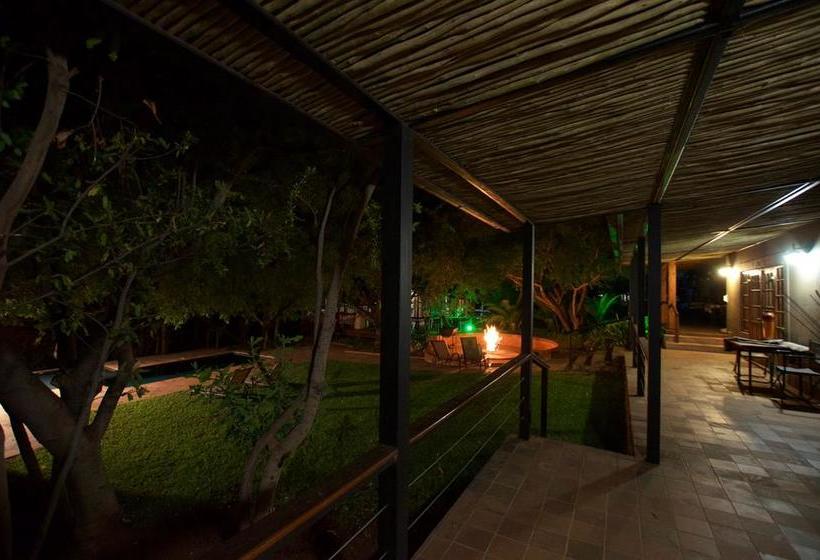 Tuskers Bush Lodge B&b 16