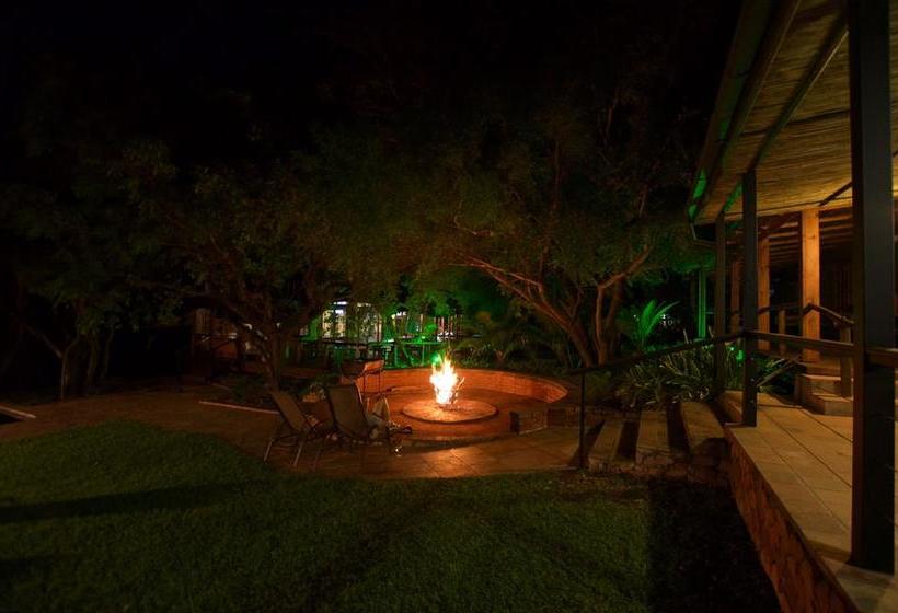 Tuskers Bush Lodge B&b 17