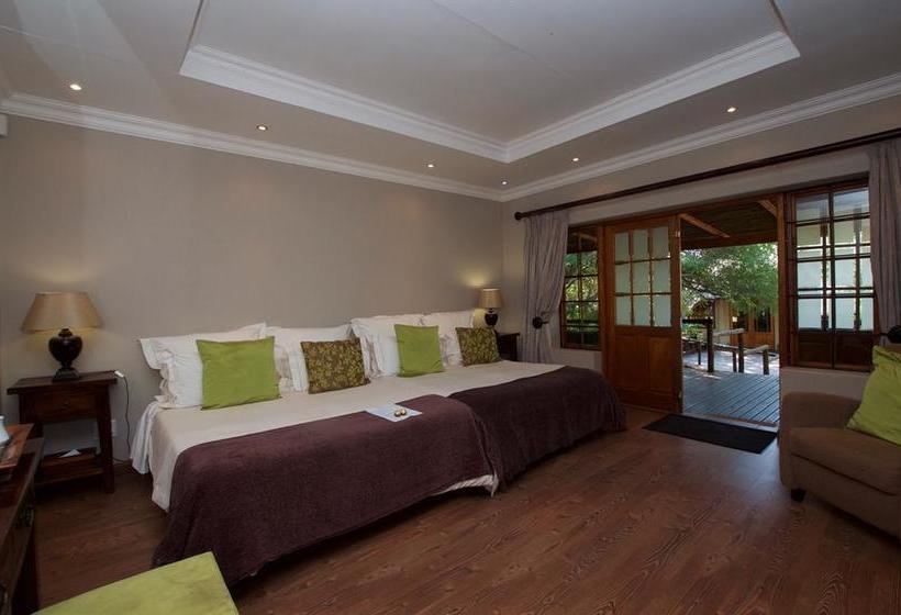 Tuskers Bush Lodge B&b 4