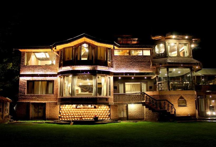 Hotel The Villagio 11