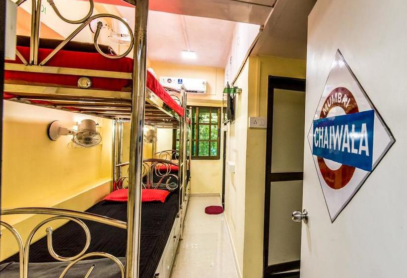 Airport Hostel Bombay Backpackers 10