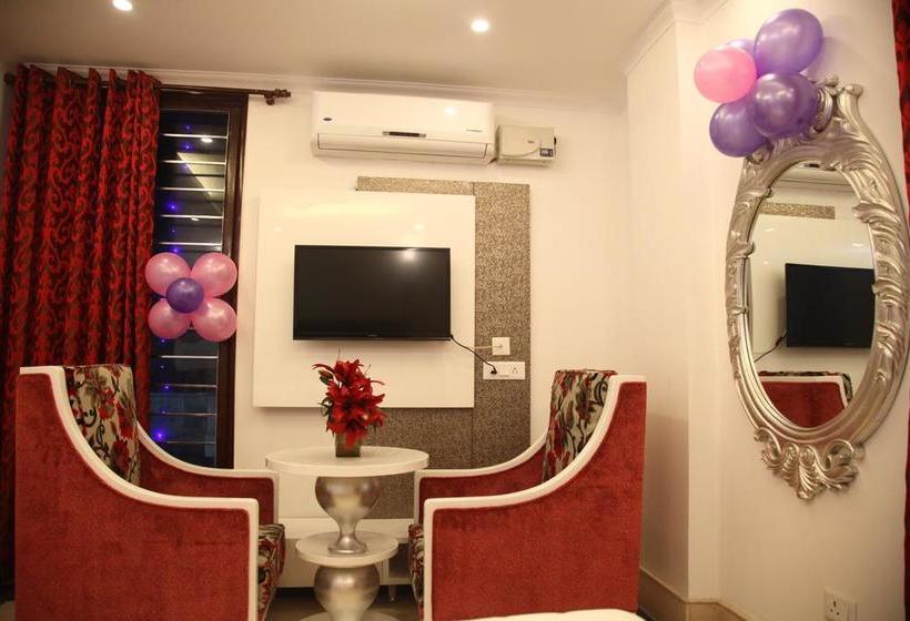 Hotel Dev Residency 1