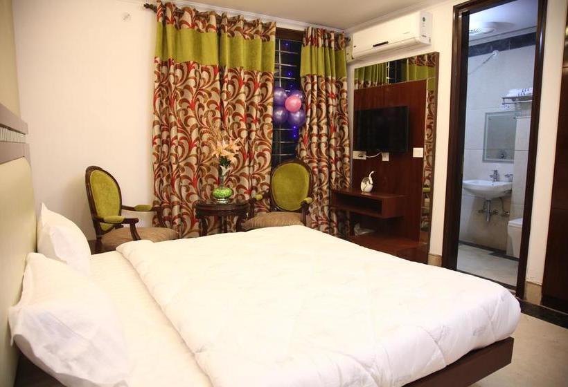 Hotel Dev Residency 16