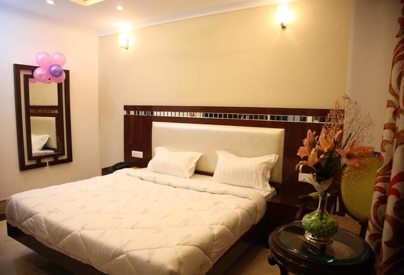 Hotel Dev Residency 3