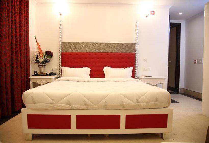 Hotel Dev Residency 6