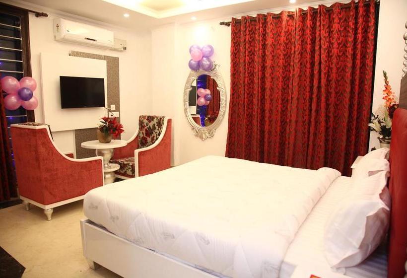 Hotel Dev Residency 7