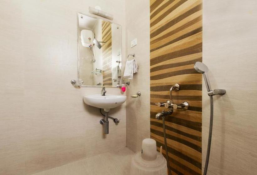 Fabhotel Rithikha Inn Porur 7