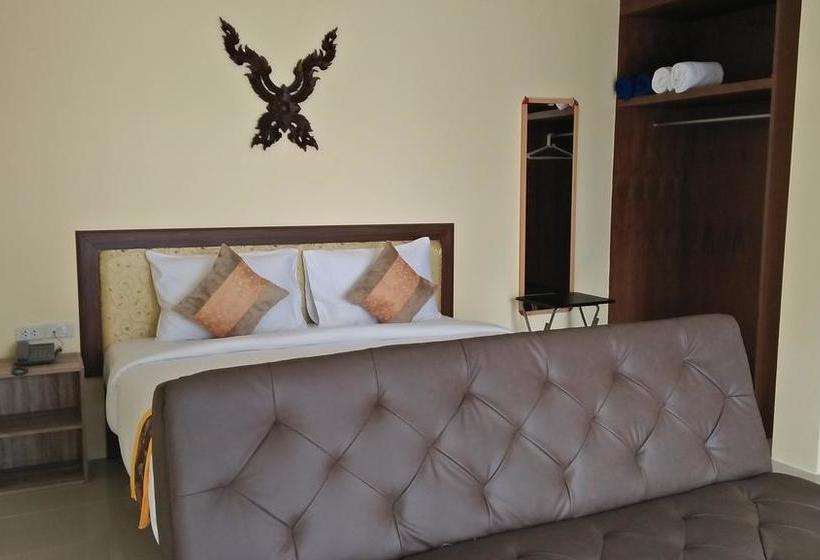 Hotel Anyavee Nammao Beach Resort 16