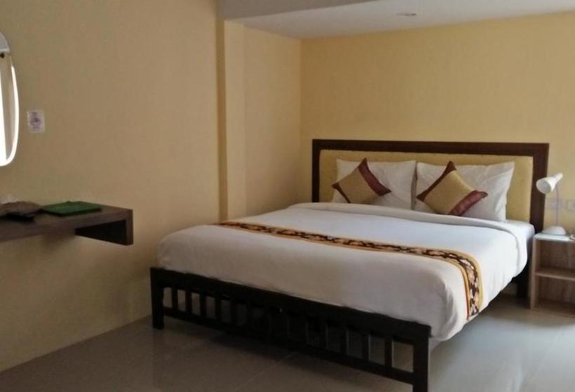 Hotel Anyavee Nammao Beach Resort 2