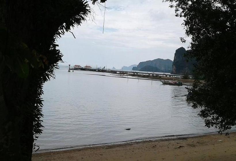 Hotel Anyavee Nammao Beach Resort 4