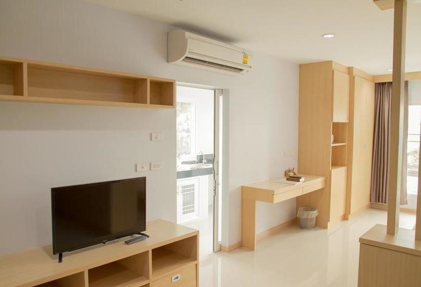 Hotel Charisma Residence 16