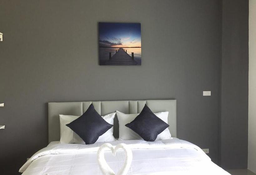 Hotel Big Buddha Hill Side 12