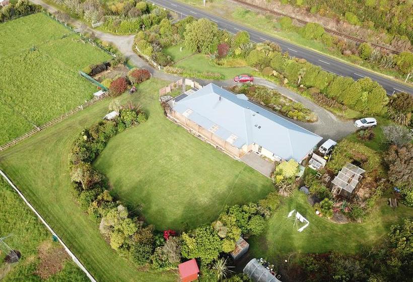 Brackish Beach B & B 7