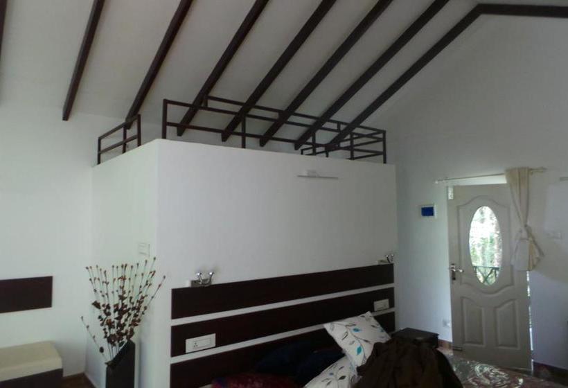 Hotel Orange Wood Resort 9