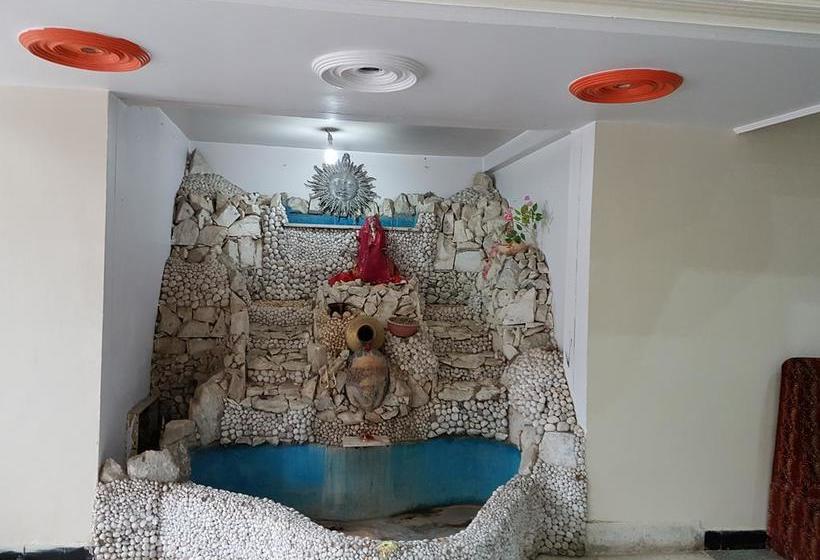 Hotel Ravi Ranjana S