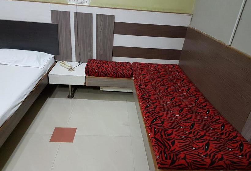 Hotel Ravi Ranjana S 5