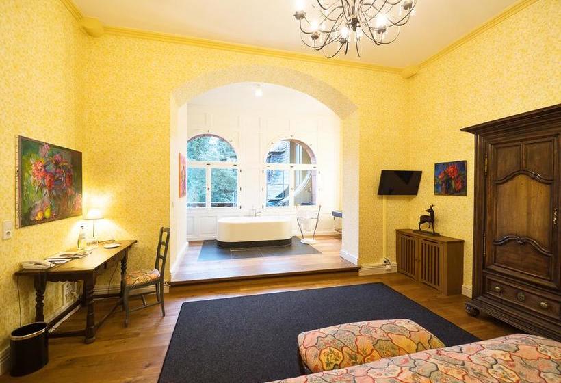 Hotel Gästehaus Schloss Saareck 4