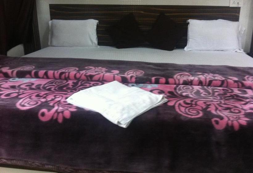 Hotel Brand Newmarc Blue Luxury 13