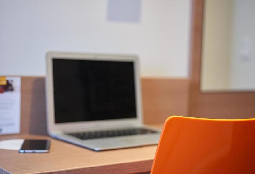 Mcdreams Hotel Düsseldorfcity 13