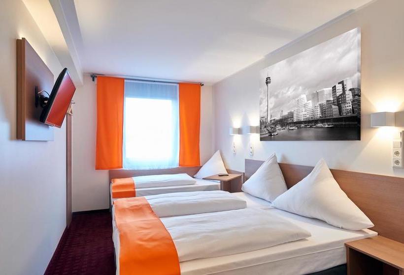 Mcdreams Hotel Düsseldorfcity 7