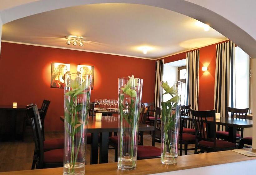 Hotel Högers Restaurant 11