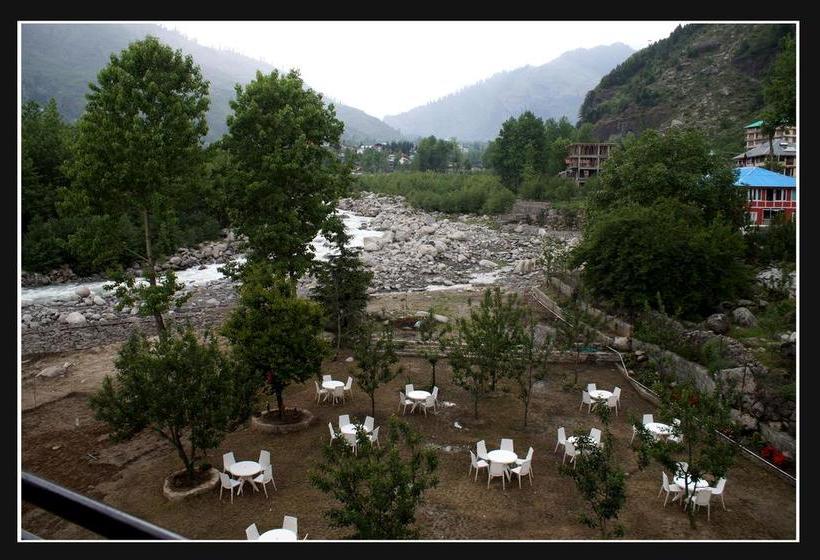 The Allure Grand Resort 13