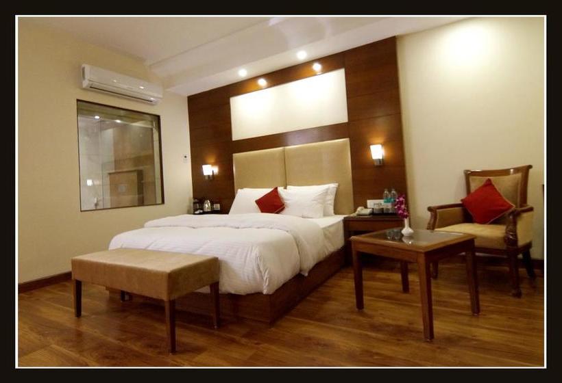 The Allure Grand Resort 4