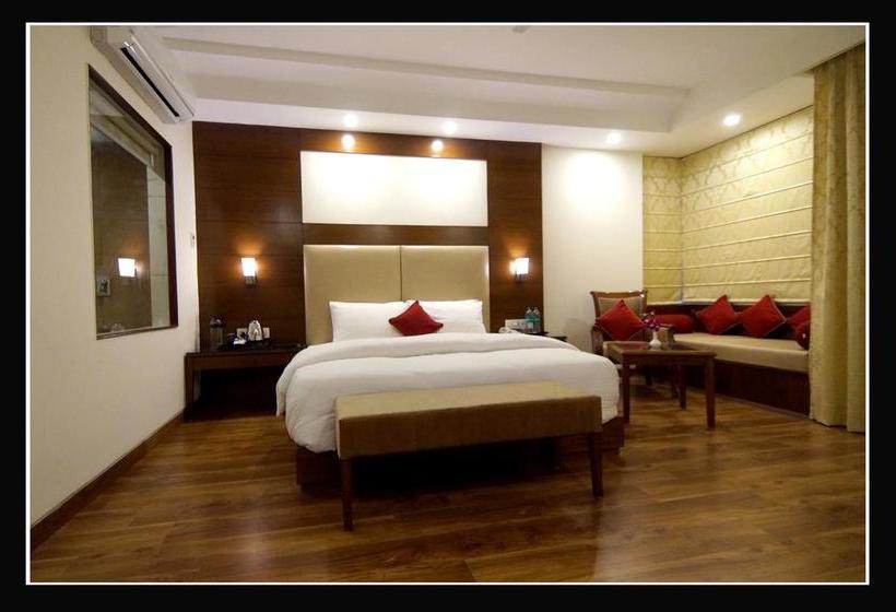 The Allure Grand Resort 5