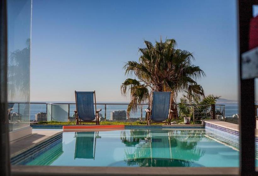 Hostel Awesome Backpackers