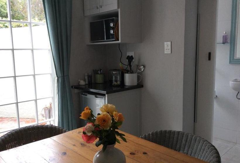 Bed and Breakfast Geranium Place Grahamstown Eastern Cape