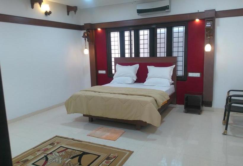 Resort Mount Retreat 14