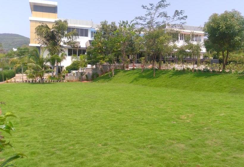 Resort Mount Retreat 17