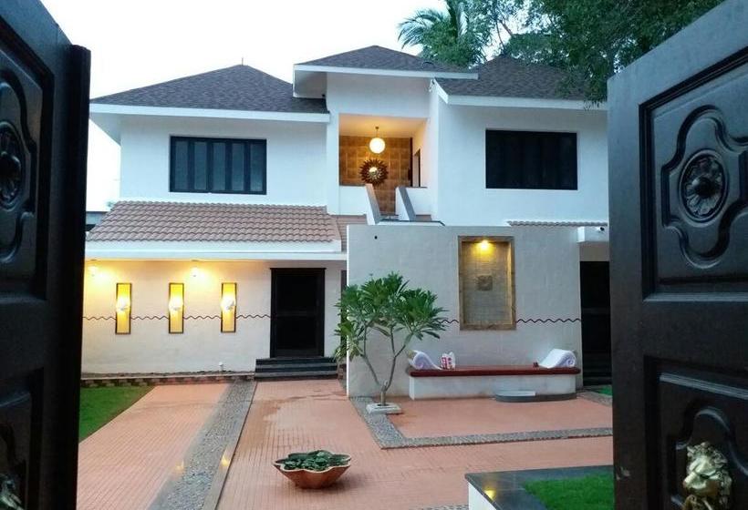 Resort Mount Retreat 5