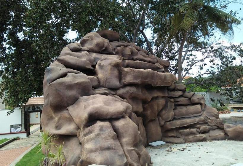 Resort Mount Retreat 7