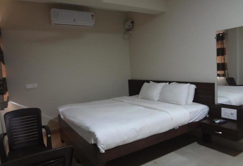 Hotel Kay S Riverview 1