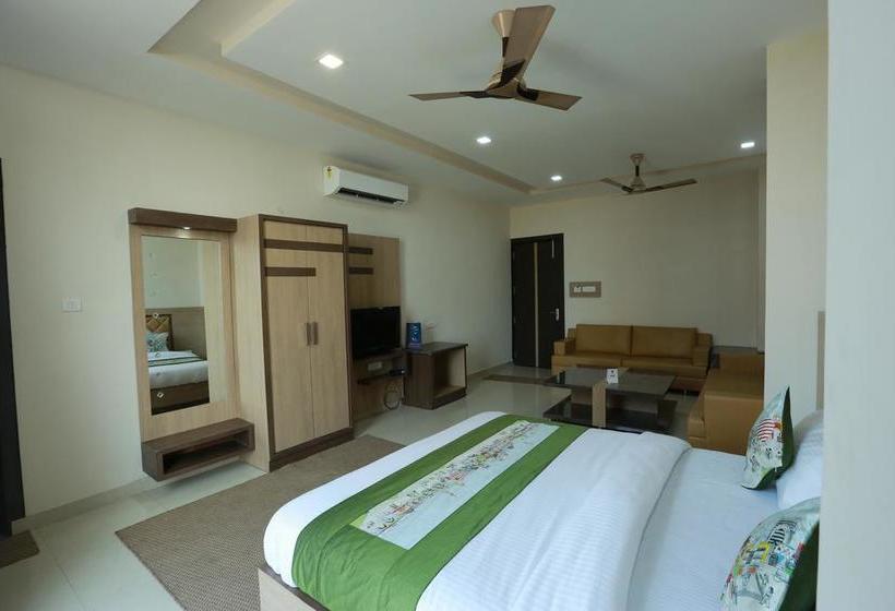 Hotel Oyo 9007 Royal Crown 19