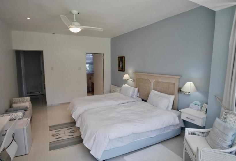 Bed and Breakfast Clouds End Sanctuary 17