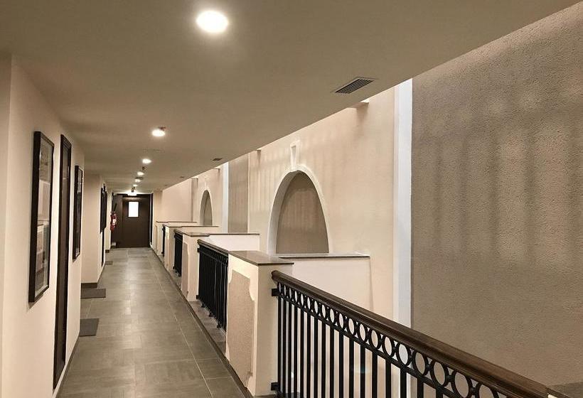 Resort Pristine Peaks Naldehra 1