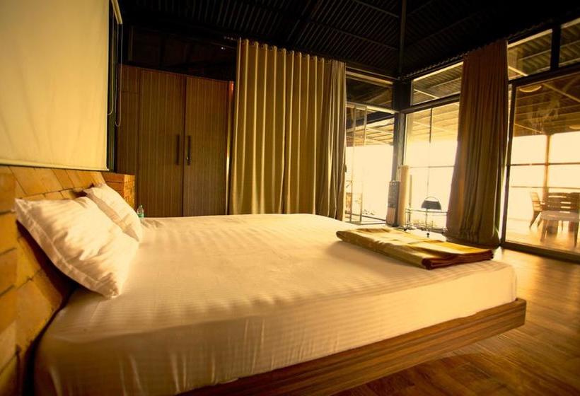 Hotel Kino Lakeside Chalet 16