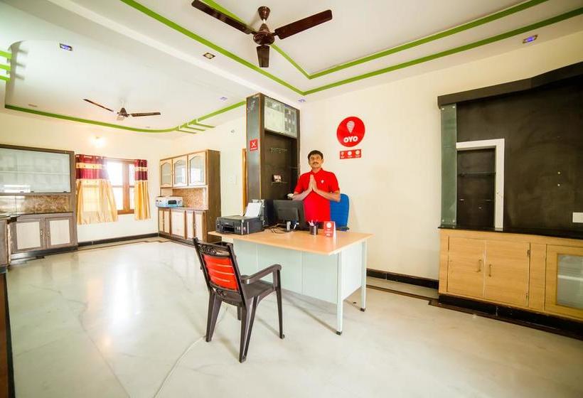 Hotel Oyo 9054 Velaga Inn 1