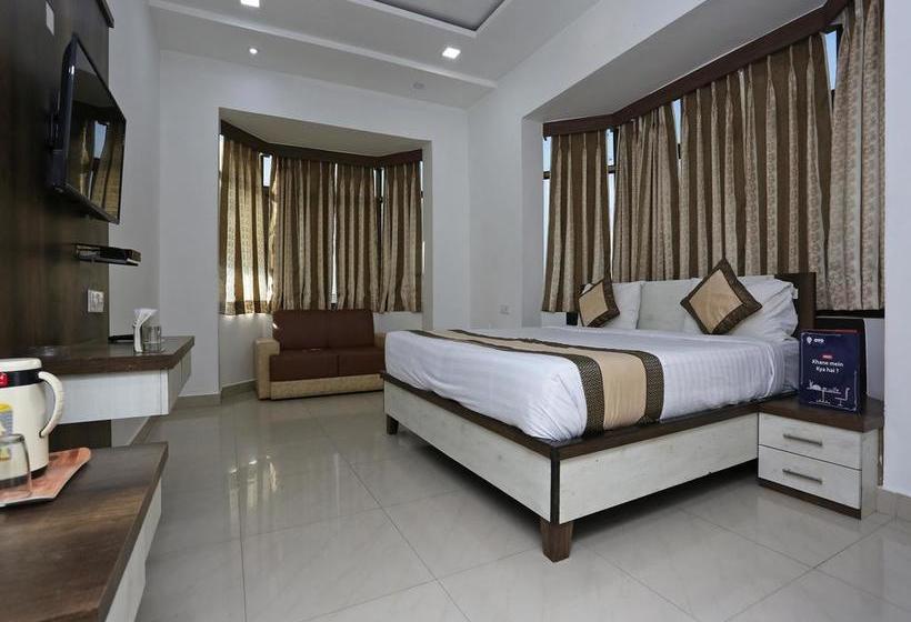 Hotel Krishna Palace 11