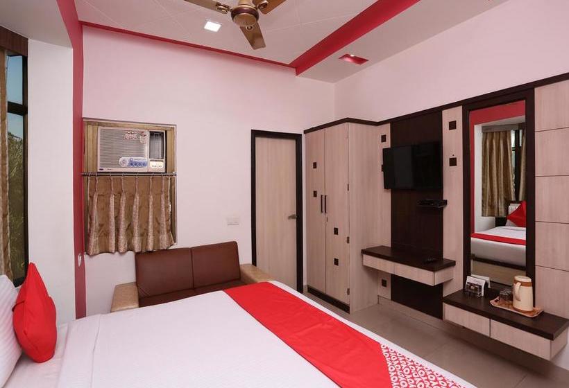 Hotel Krishna Palace 17