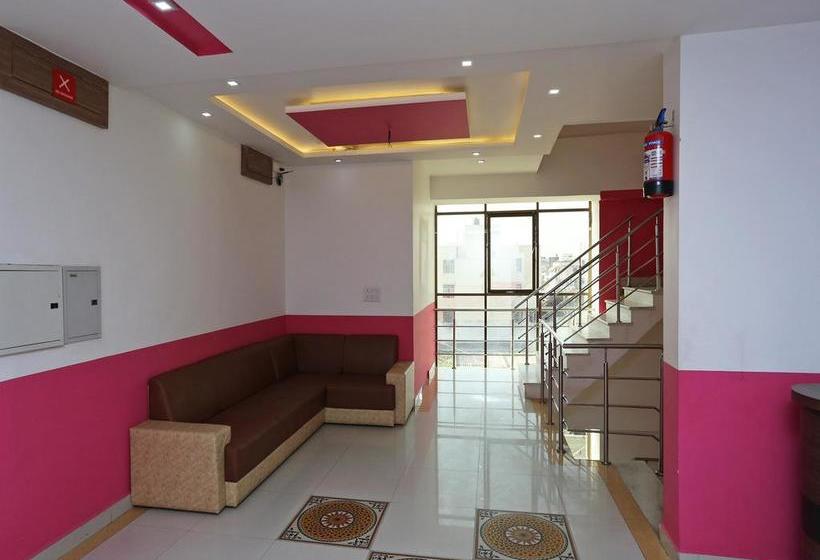 Hotel Krishna Palace 5