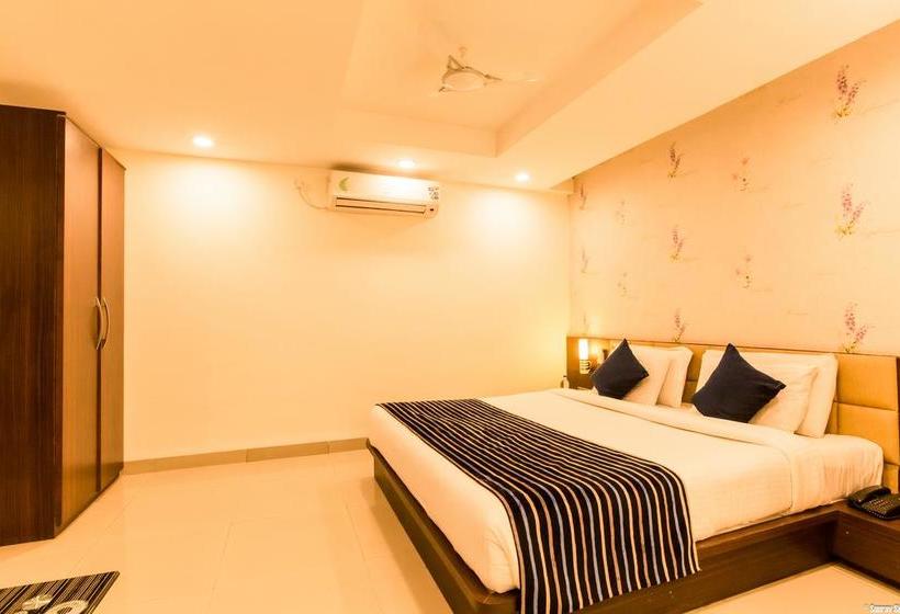 Hotel Papaya Tree 12