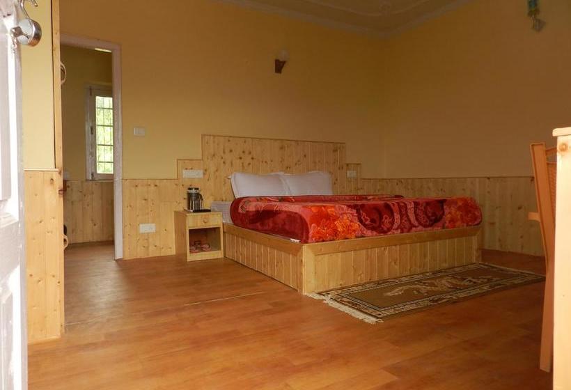 Hotel Holiday Peak 5